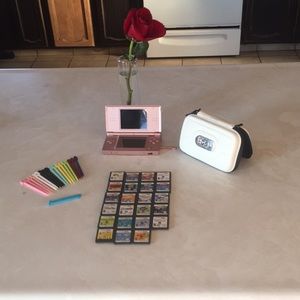 Nintendo Ds lite, $80